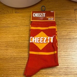 Nwt cheez it novelty socks w/ gift